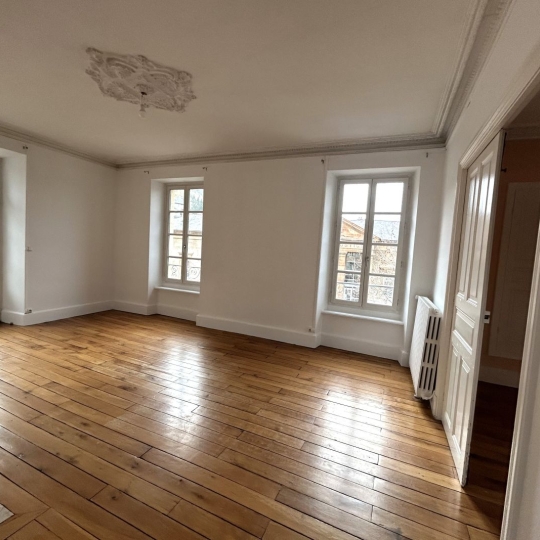  SOLOGEC IMMOBILIER : Appartement | MENDE (48000) | 120 m2 | 880 € 